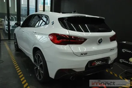 수원 고광택랩핑전문 임팩트 BMW X2 사틴블랙 제거후 화이트로 컬러체인지 ! / 수원시 권선구 고색동
