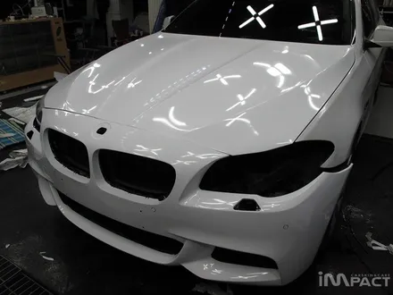 수원루프스킨 BMW528i 사고부위 랩핑 재시공 by.임팩트 / 수원시 권선구 고색동