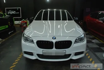 수원 랩핑 제거 후 BMW5시리즈 블랙유광 루프스킨 재시공 진행! / 수원시 권선구 고색동