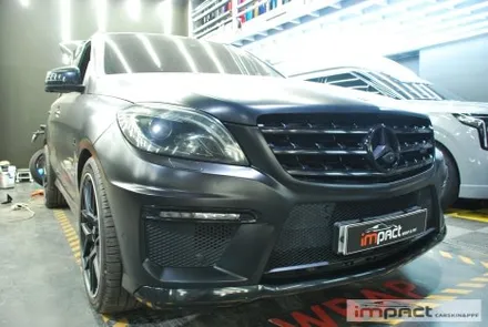 수원 랩핑 임팩트 벤츠 ML63 AMG 앞/뒤범퍼 사틴블랙 재시공 / 수원시 권선구 고색동