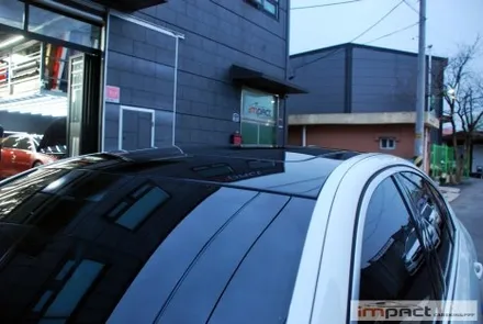 수원 루프 랩핑 재시공 BMW5시리즈 블랙유광 루프스킨 작업 완료 / 수원시 권선구 고색동