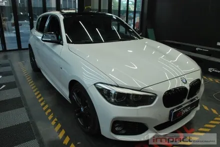 수원 랩핑샵 고광택 블랙유광 BMW 118d 루프스킨 재시공 / 수원시 권선구 고색동