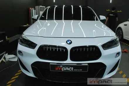 수원 고광택랩핑전문 임팩트 BMW X2 사틴블랙 제거후 화이트로 컬러체인지 ! / 수원시 권선구 고색동