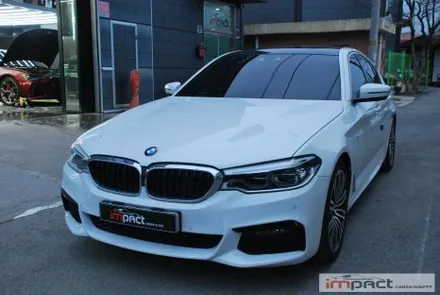 수원 루프 랩핑 재시공 BMW5시리즈 블랙유광 루프스킨 작업 완료 / 수원시 권선구 고색동