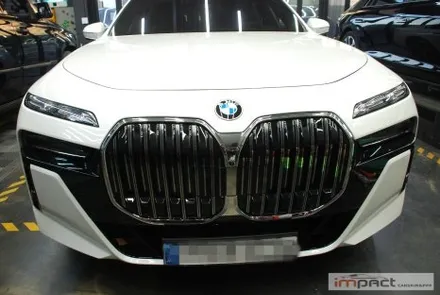 수원 분당 랩핑 BMW i7 740d 전체 크롬죽이기로 압도적인 분위기 완성 / 수원시 권선구 고색동