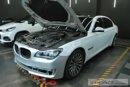 수원 랩핑 재시공 BMW7 사고부위 부분랩핑 재시공으로 복구완료 / 수원시 권선구 고색동
