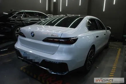 수원 분당 랩핑 BMW i7 740d 전체 크롬죽이기로 압도적인 분위기 완성 / 수원시 권선구 고색동