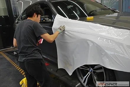 수원BMW7시리즈 LB화이트유광 전체랩핑 시공-임팩트랩핑&PPF전문점 / 수원, 광교, 화성, 동탄