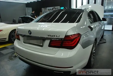 수원 랩핑 재시공 BMW7 사고부위 부분랩핑 재시공으로 복구완료 / 수원시 권선구 고색동
