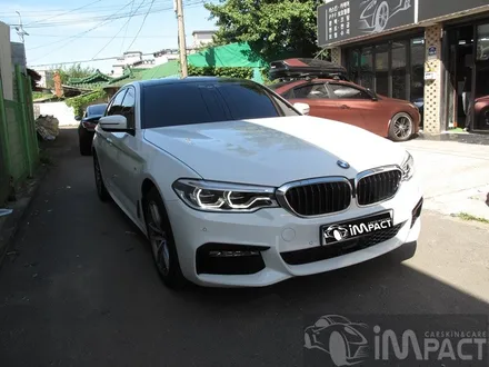 수원랩핑 BMW5 루프스킨으로 드레스업!! / 수원시 권선구 고색동