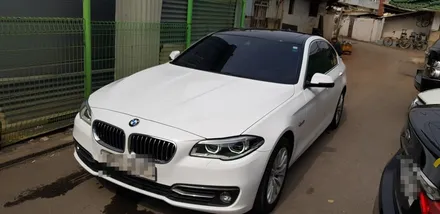 수원랩핑 BMW5 화이트유광 전체랩핑 / 수원시 권선구 고색동