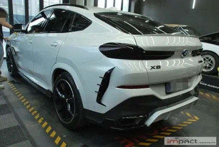 수원 고광택 랩핑 BMW X6 코치라인 데칼랩핑으로 포인트 주기 / 수원시 권선구 고색동