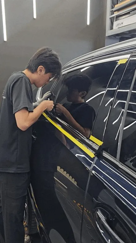 광교 수원 성남 랩핑 임팩트 BMW X6 그릴교환,윈도우몰딩 크롬죽이기 / 수원시 권선구 고색동