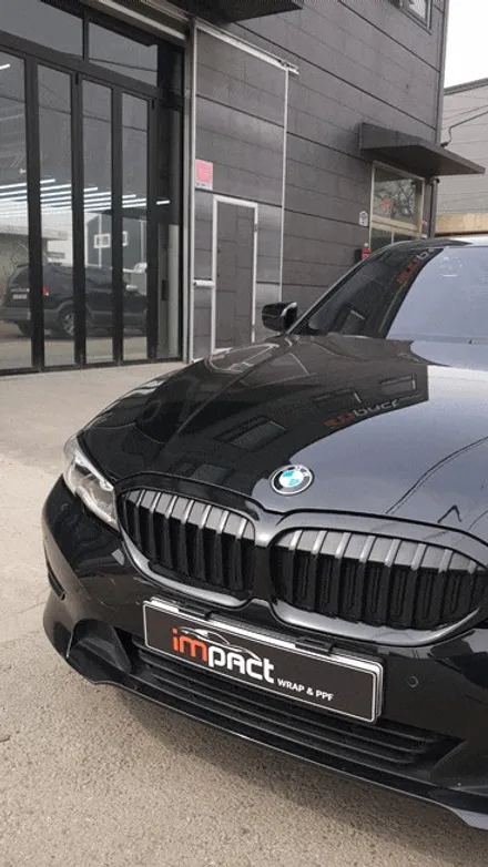 수원 랩핑 임팩트 BMW 320D 그릴 , 윈도우몰딩 크롬죽이기 시공 / 수원시 권선구 고색동