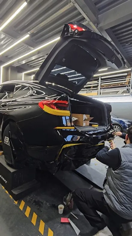 광교 수원 랩핑 고광택 블랙유광 필름으로 BMW6GT 630d 올블랙 스타일 완성! / 수원시 권선구 고색동