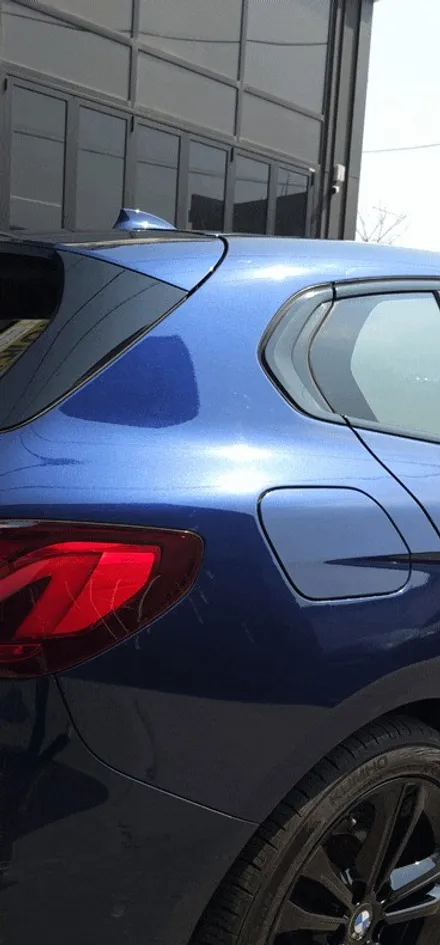 동탄 수원 랩핑 BMW118d 윈도우몰딩 크롬죽이기로 포인트 주기 / 수원시 권선구 고색동
