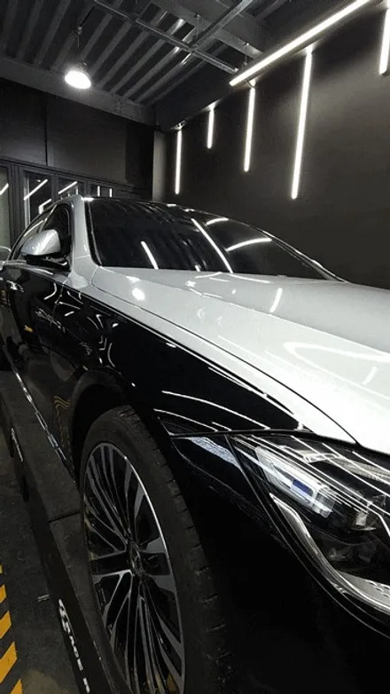 수원 랩핑 벤츠s580 4matic 블랙유광 하단 듀오톤랩핑, 코치라인 시공 / 수원시 권선구 고색동