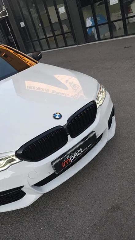 수원 랩핑 잘하는곳 ! BMW5시리즈 루프 재시공 및 실내 카본 랩핑 / 수원시 권선구 고색동