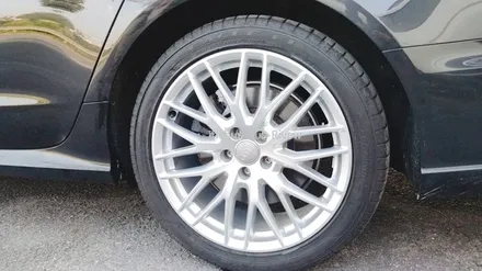 아우디 A6 TDI 휠수리 및 휠수리 및 휠도색 작업 완료 / 부천시 소사구