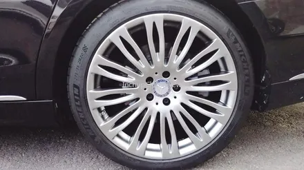 벤츠 마이바흐 S500 휠수리 및 휠복원 작업 완료했습니다. / 부천시 소사구