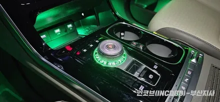 부산 / 카니발 KA4 하이리무진 / 엠비언트 라이트 무드등 / 부산진구