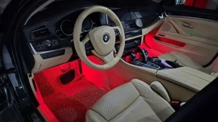 부산 BMW 5시리즈 F10 엠비언트 풋등 설치, LED 실내등 교체 인코브 부산지사 / 부산진구
