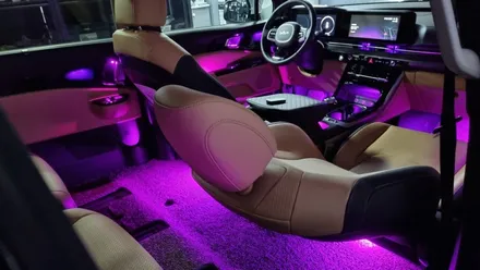 부산 카니발 KA4 비노출 순정형 엠비언트 라이트는 인코브 부산지사에서 / LED RGB 무드등, 풋등 / 부산진구