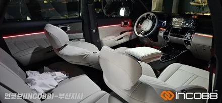 기아 쏘렌토 MQ4 깔끔한 매립 순정형 엠비언트 라이트 인코브 부산지사 / 부산진구