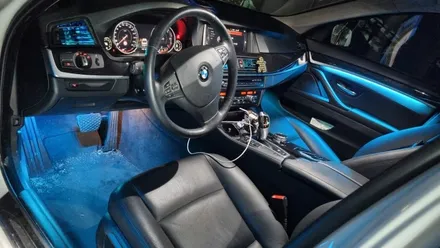 부산 BMW 5시리즈 520D, 528i 엠비언트 라이트 / 광량 최강 Up, 송풍구 엠비언트 시공 !! / 부산진구