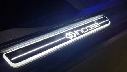 제네시스 쿠페(BK) LED 도어스커프 시공 전문점 인코브부산 / 부산 경남 울산 창원 김해 양산 / 부산진구