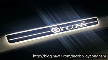 인코브(INCOBB) 경남지사 - QM6 LED무빙 도어스커프 작업 / 경남 양산