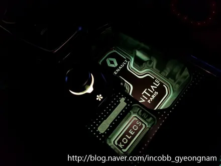 인코브(INCOBB) 경남지사 - QM6 조그셔틀 및 엠비언트연동 컵홀더 FULL 코딩 작업 / 경남 양산