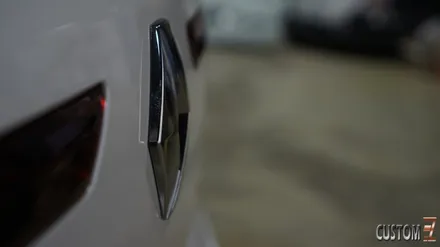 QM6 순정르노룩 꼴레오스룩 엠블럼 교체작업 / 경남 양산