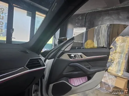 BMW I4 ID8 차량 순정연동 엠비언트 추가 작업 / 경남 양산