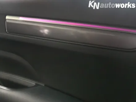 QM6 순정 엠비언트 (도어, 도어포켓, 중앙 무드등) 작업 / 경남 양산