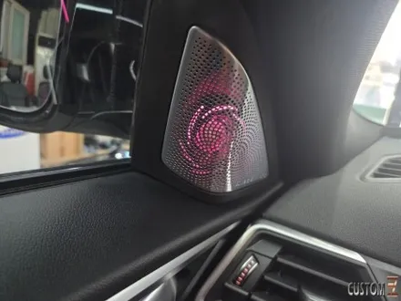 BMW I4 ID8 차량 순정연동 엠비언트 추가 작업 / 경남 양산