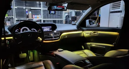 [벤츠 엠비언트 전문] s클레스 s350 s500 s550 w212 엠비언트 순정 옵션보다 더 화려하게 하는 방법은? / 김포 고촌읍