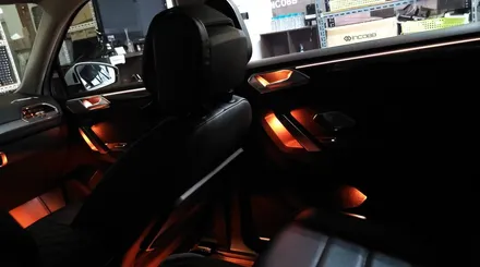 폭스바겐 티구안 올스페이스 엠비언트 무드등 꾸미기 1등은 수입차 전문 인코브 인천 지사라구요? / 김포 고촌읍