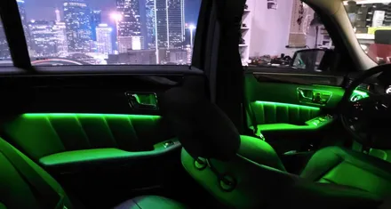 벤츠 W212 엠비언트 무드등 인코브 인천지사에서 업그레이드가 가능한가요? / 인천 서울 김포 일산 부천 시흥 계양 서구 부평 동구 중구 연수 미추홀 남동 / 김포 고촌읍