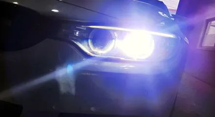 BMW F10 전조등 이상 경고등 떴을 때 센터나 이상한데 가면 HID 램프로 바가지 쓴다구요? / 320 328 330 420 428 430 520 528 530 540 538 / 김포 고촌읍