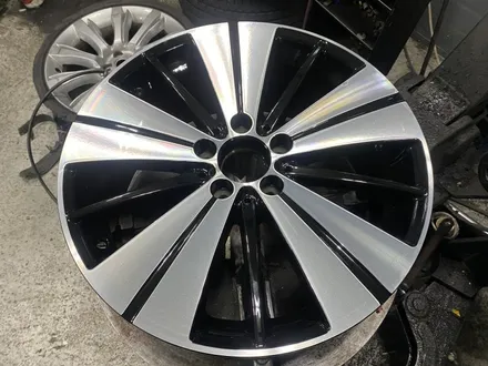 벤츠 CLA250 18인치 순정휠복원 / 중고타이어 장착 / 양주 의정부 휠복원 전문 (동그리모터스 양주점) / 양주시 고읍동