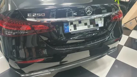 벤츠 E250 관악구 교통사고 보험처리 유리막 코팅 PPF 모든 걸 한 번에 가능한 곳은 인익스카뿐 / 관악구 봉천동