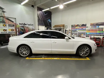 [팀카스킨 화성점] AUDI A8 L / 유광화이트 전체랩핑 시공 / 서초구 방배동
