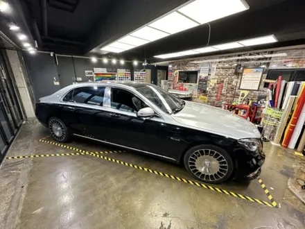 [팀카스킨 서초] 벤츠 마이바흐 상단 Avery Gloss Silver Metallic 랩핑 / 서초구 방배동
