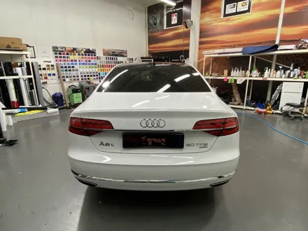 [팀카스킨 화성점] AUDI A8 L / 유광화이트 전체랩핑 시공 / 서초구 방배동