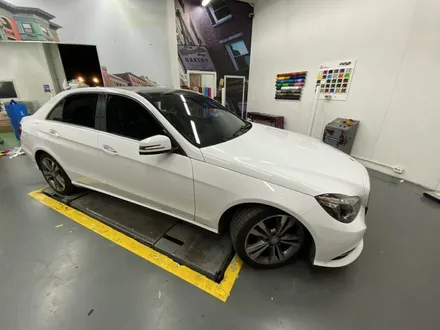 [BENZ E300] 에이버리 슈프림 유광화이트 전체랩핑 / 팀카스킨 #에이버리 #3M 랩핑 전문 / 서초구 방배동