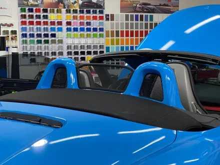 [팀카스킨 화성점] PORSCHE 718 박스터 S / Avery Gloss light blue / 스머프컬러 전체랩핑 시공 / 서초구 방배동