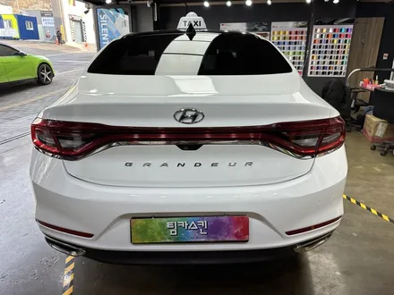 [팀카스킨 서초점] 현대 그랜저IG 택시 전체랩핑 / 3M 2080 G10 Gloss white / 서초구 방배동