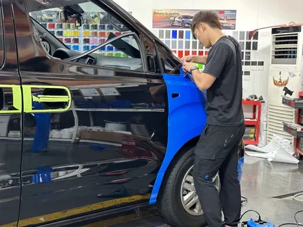 [팀카스킨 화성점] 스타렉스 하리보 젤리 협업 전체랩핑 광고랩핑 / 3M 2080-G47  Gloss intense Blue / 서초구 방배동