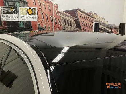 [BMW 530d] 화이트바디에는 필수 ! 유광블랙 루프스킨#팀카스킨 #랩핑 #루프스킨 / 서초구 방배동
